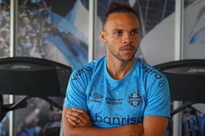 Martin Braithwaite faz exames no CT<!-- NICAID(15830811) -->