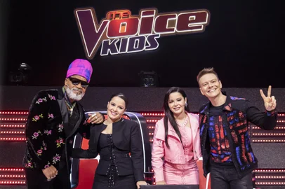 carlinhos brown, michel teló e maiara e maraisa. <!-- NICAID(15113621) -->