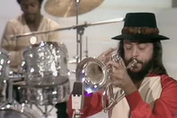 Chuck Mangione, trompetista e compositor norte-americano conhecido pelo hit Feels So Good, morreu aos 84 anos. A informação foi divulgada nesta quinta-feira (24) por meio de um comunicado da família. A causa da morte não foi informada.<!-- NICAID(16087648) -->
