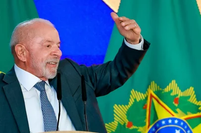 13.10.2026 - Presidente da República, Luiz Inácio Lula da Silva, durante Cerimônia sobre medidas para microempreendedores individuais, no Palácio do Planalto, Brasília - DF.Foto: Ricardo Stuckert<!-- NICAID(16386201) -->