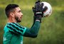 "Tenho as minhas qualidades e quero ajudar", diz novo goleiro do Juventude