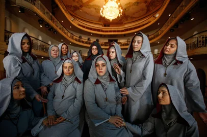Porto Alegre, RS, Brasil - Montagem da ópera Suor Angélica, de Puccini, tem elenco e direção totalmente feminina e estreia no próximo sábado, 11, no teatro São Pedro. Foto: Jonathan Heckler / Agencia RBS<!-- NICAID(15369390) -->