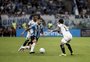 Lateral do Grêmio volta a sentir desconforto e regride em recuperação de lesão