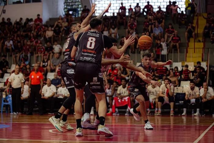 Pedro Reis / CRF, Divulgação