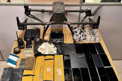 Drones, equipamentos eletrônicos e drogas são apreendidos em duas ações da Brigada Militar, em Bento Gonçalves <!-- NICAID(16083944) -->