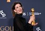 "Não preparei nada porque já estava feliz de estar aqui", diz Fernanda Torres ao ganhar Globo de Ouro