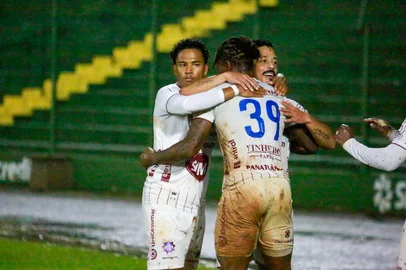 Ypiranga x Caxias, 15ª rodada da Série C no Estádio Colosso da Lagoa, em Erechim. Na foto:centroavante Eduardo Melo.<!-- NICAID(16093689) -->