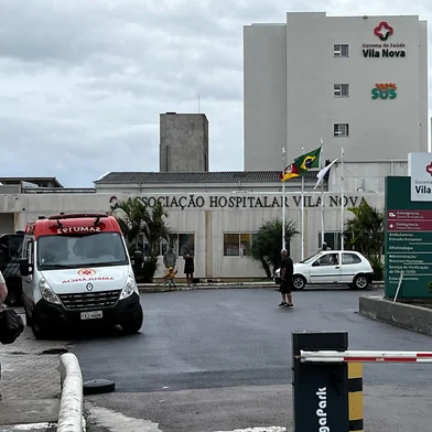 Hospital Vila Nova registra alagamento e goteiras - Foto: Jônatha Bittencourt/Agência RBS<!-- NICAID(15700545) -->