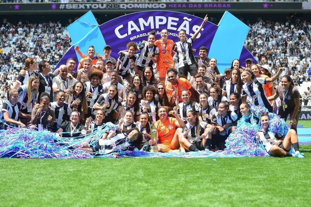 Corinthians vence o São Paulo novamente e é campeão brasileiro feminino ...
