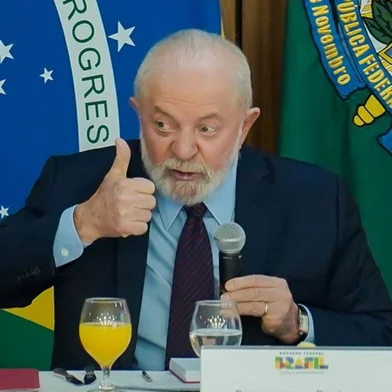 Lula no café com jornalistas<!-- NICAID(15581741) -->