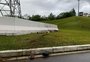 Motorista morre ao colidir contra mureta na RS-122, em Caxias do Sul
