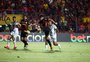 Sport goleia o Guarani e segue na cola do Santos na Série B