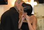 Kourtney Kardashian e Travis Barker se casaram em segredo após cerimônia do Grammy