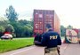 Caminhão tomba e causa bloqueio na BR-116, em Sentinela do Sul
