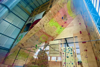 Ginásio V10 inaugura muro de escalada de 16 metros. Evento acontece no próximo sábado (10), em Caxias do Sul<!-- NICAID(16031440) -->