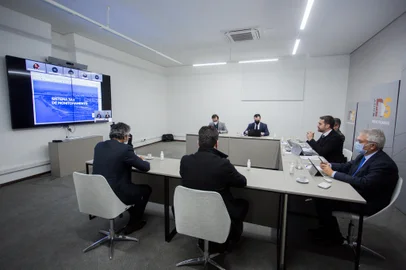 PORTO ALEGRE, RS, BRASIL, 14/05/2021 - Governador anuncia novo sistema de monitoramento da pandemia no RS. Fotos: Felipe Dalla Valle / Palácio PiratiniIndexador: Felipe Dalla Valle<!-- NICAID(14783991) -->