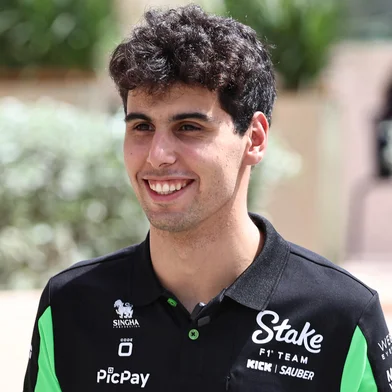 Kick Sauber's Brazilian driver Gabriel Bortoleto arrives at the Bahrain International Circuit in Sakhir on April 10, 2025, ahead of the Bahrain Formula One Grand Prix weekend. (Photo by Fadel SENNA / AFP)<!-- NICAID(16014815) -->