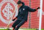 Recuperado de lesão, Rochet volta aos treinos no Inter