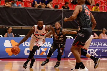 São Paulo x Caxias Basquete NBB