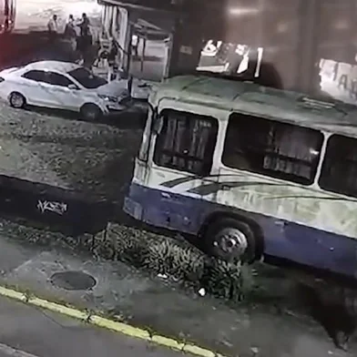 Pai abandona filho de três anos em ônibus em Três Coroas (23/10/2024)
