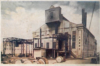 Usina do Gasômetro em 1930, antes da construção da gigante chaminé<!-- NICAID(15203795) -->