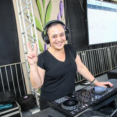DJ Adri Corrêa promove festa para celebrar o Dia Internacional da Mulher<!-- NICAID(15990277) -->