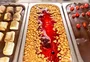 Chocolate com pimenta, alfajor e cheesecake: sorveteria transforma países da Copa em sabores de sorvete