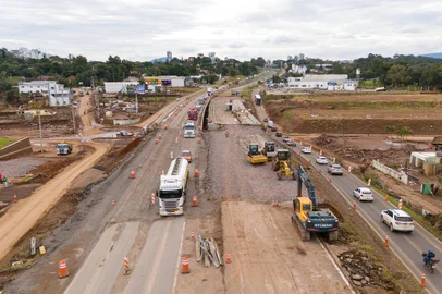 CCR ViaSul reconstrói trechos da BR-386 que foram atingidos pela enchente. Foto: Fabiano Panizzi / CCR ViaSul / DivulgaçãoIndexador: Fabiano Lucietto PanizziFotógrafo: FotÃ³grafo e ProprietÃ¡rio<!-- NICAID(15787015) -->