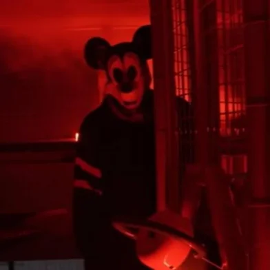 Mickey's Mouse Trap, novo longa de Jamie Bailey, ganha trailer.<!-- NICAID(15639059) -->