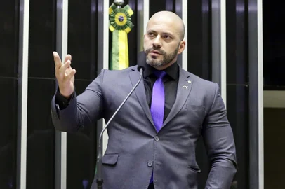 Homenagem aos 210 Anos da Polícia Militar do Estado do Rio de Janeiro. Dep. Daniel Silveira (PSL-RJ). Foto: Michel Jesus/Câmara dos Deputados<!-- NICAID(14119575) -->