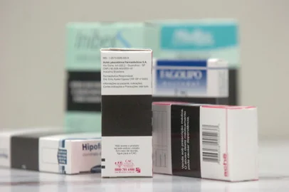 *** Paulo Franken -Emagrecedores ***Remédios emagrecedores vendidos na farmacia,com pescrição médica.<!-- NICAID(1889072) -->