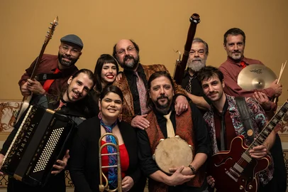 Projeto musical "Tun Toin Foin" é uma das atrações do 5º Festival de Música de Nova Prata, que ocorre de 20 a 23 de novembro.<!-- NICAID(16169068) -->