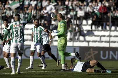 CAXIAS DO SUL, RS, BRASIL 2025.06.01 - Juventude recebe o Grêmio no Alfredo Jaconi pela 11ª rodada do Campeonato Brasileiro. (Foto: André Ávila/ Agência RBS)Indexador: Andre Avila<!-- NICAID(16050205) -->
