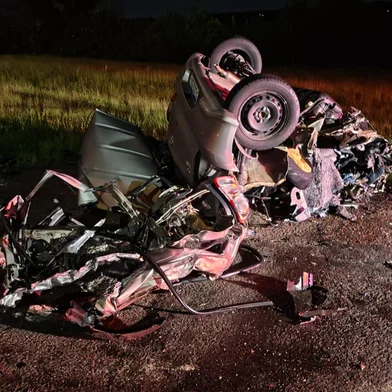 Acidente entre três veículos na BR-116, em Estância Velha, deixa uma pessoa morta e dois feridos<!-- NICAID(16141506) -->