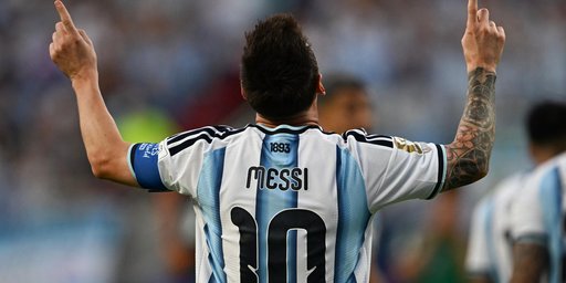 Quem é maior, Pelé ou Messi? Declaração atribuída a Ronaldo Fenômeno gera debate