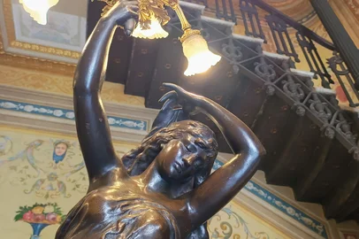 Biblioteca Pública do Estado<!-- NICAID(16198020) -->