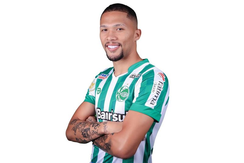 jogador de 21 anos chega por empréstimo do Flamengo<!-- NICAID(14987406) -->