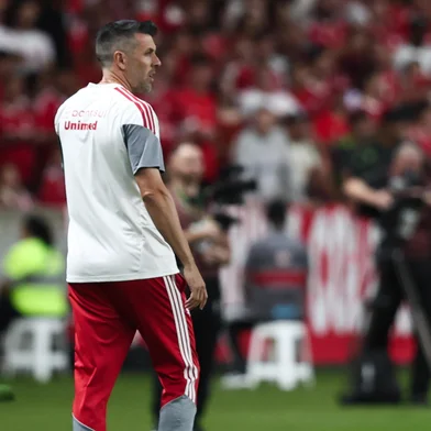 PORTO ALEGRE, RS, BRASIL, 11-04-2026: Clássico GreNal nº452 no estádio Beira-Rio. Inter e Grêmio se enfrentam pelo Campeonato Brasileiro Série A 2026. Foto: Jonathan Heckler/Agência RBS<!-- NICAID(16264071) -->