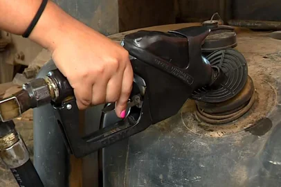 arroz , diesel , pelotas<!-- NICAID(16241793) -->