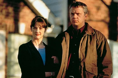 O Suspeito da Rua Arlington (1999), filme de Mark Pellington<!-- NICAID(15843910) -->
