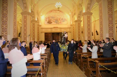 Paróquia Santo Antônio, de Bento Gonçalves, realiza Trezena em homenagem ao padroeiro da cidade<!-- NICAID(15110300) -->