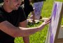 Vinícola da Serra lança vinho com rótulo criado a partir de quadros pintados pelos funcionários