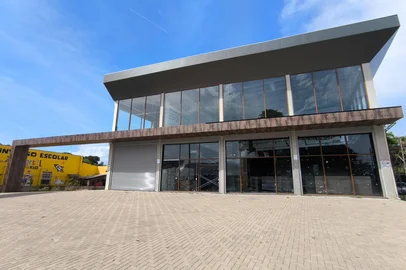 Banca 43<!-- NICAID(16199619) -->