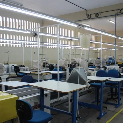 Piccadilly inaugura três linhas de costura dentro de penitenciária estadual<!-- NICAID(15146836) -->
