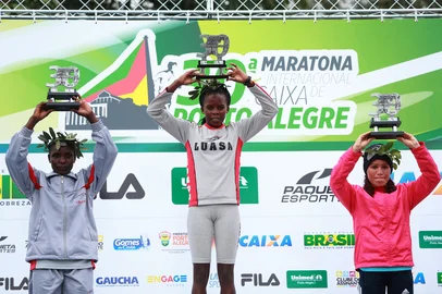 30ª Maratona de Porto Alegre.Indexador: Diego Vara<!-- NICAID(9482465) -->