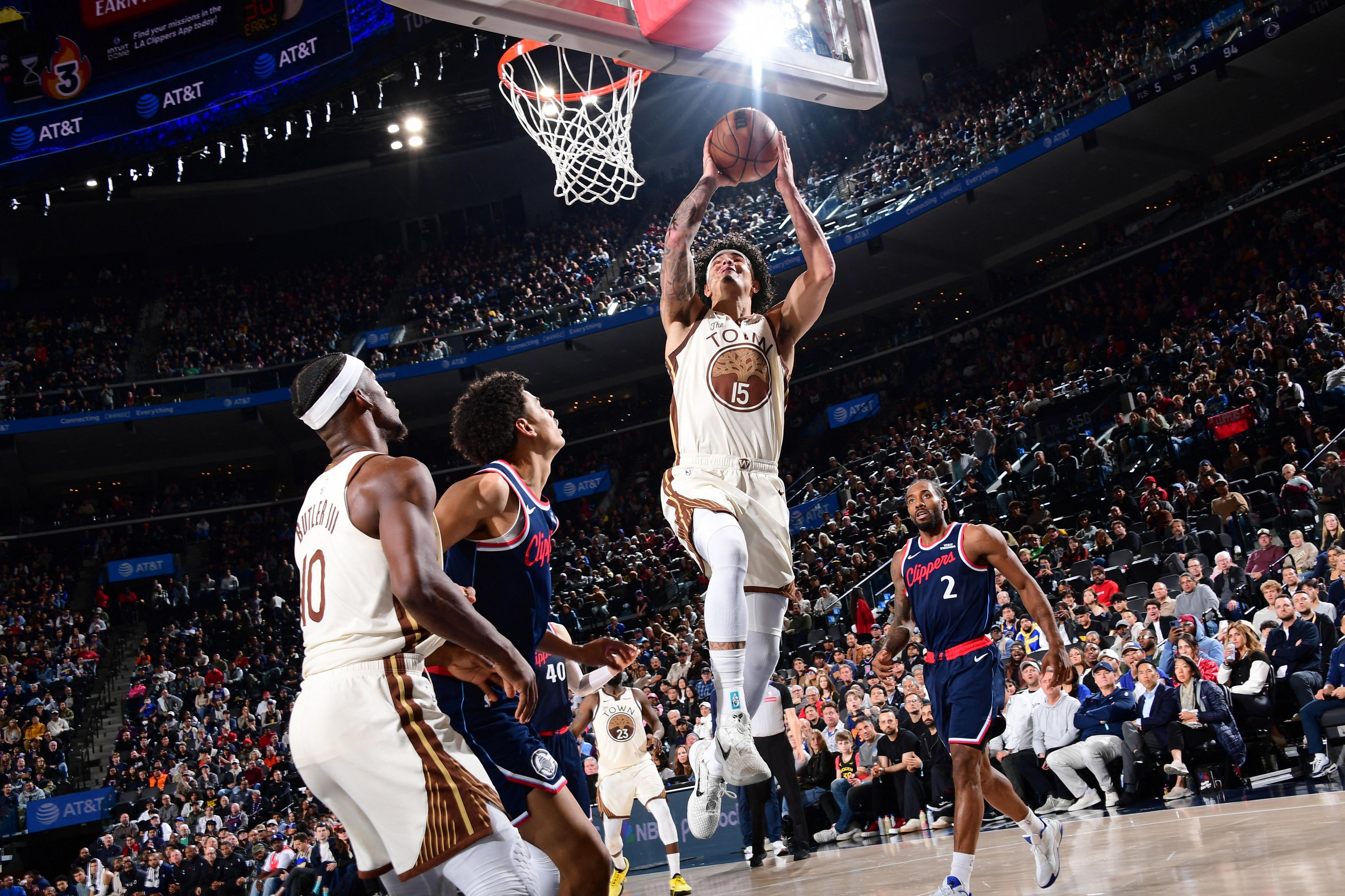 Gui Santos recebe elogios de Curry após derrota dos Warriors na NBA