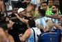 Jogo entre Brasil e Argentina tem início adiado por briga de torcedores no Maracanã