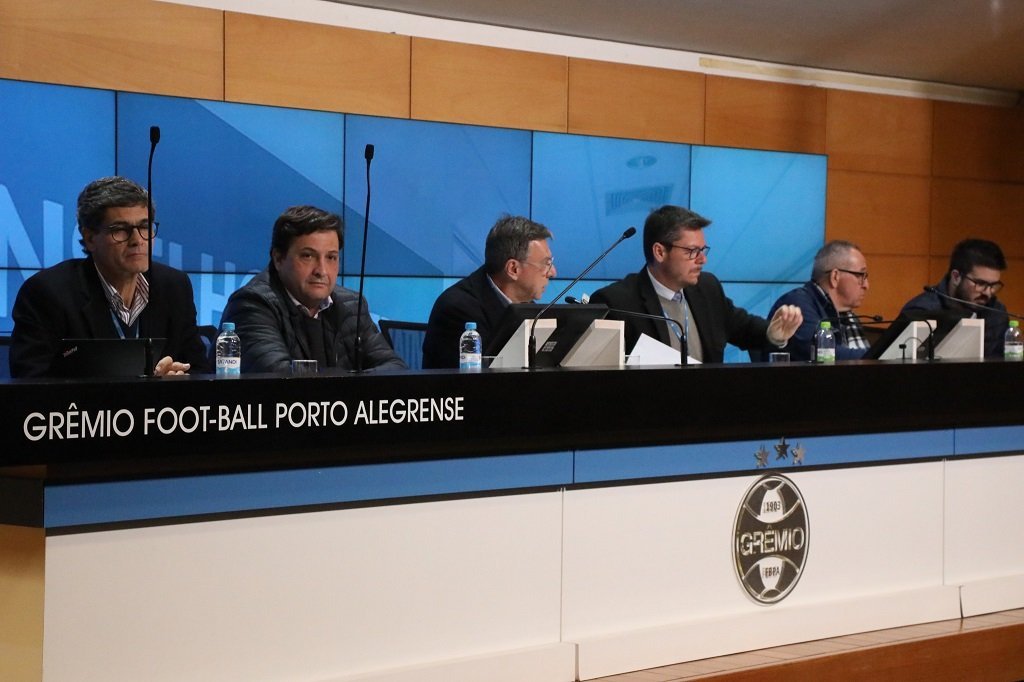 Conselheiros do Grêmio aprovam suplementação de R$ 30 milhões e aumento da folha salarial para 2024