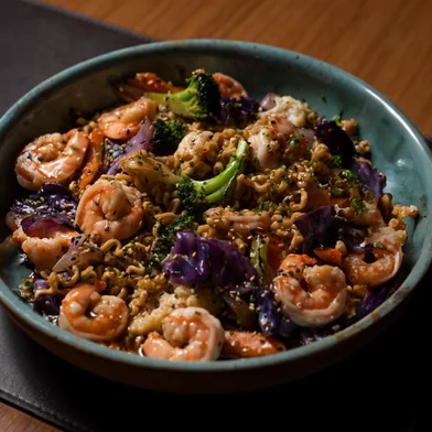 Coluna Sara Bodowsky, yakisoba em casa, yakilab, donna de 24 de agosto<!-- NICAID(15846215) -->