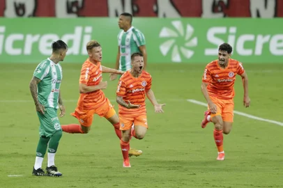 PORTO ALEGRE, RS, BRASIL - O Inter recebe o Juventude no Estádio Beira-Rio, em confronto válido pela primeira rodada do Campeonato Gaúcho. (Foto: Marco Favero/Agencia RBS)Indexador: Fernando Gomes<!-- NICAID(14725386) -->